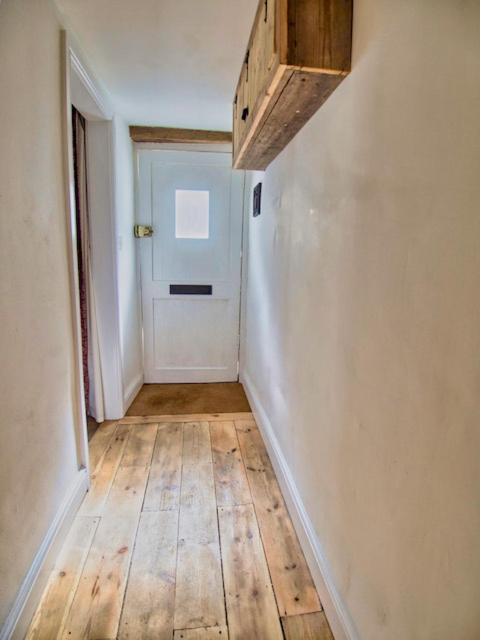 Knocker Cottage Is A 3 Bedroom Made Up Of 1 Double Bedroom And 2 Small Double Bedrooms In Small Village 10 Min To Beaches Camborne Zewnętrze zdjęcie
