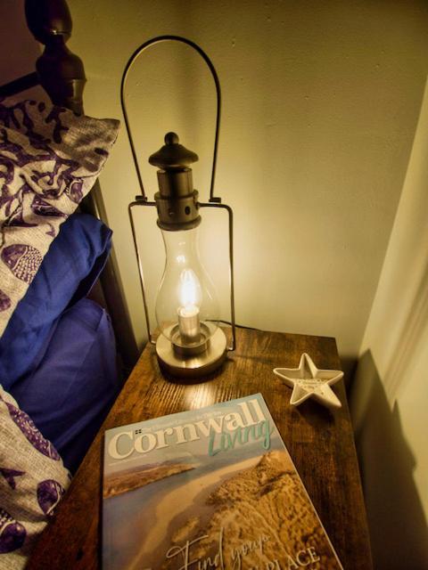 Knocker Cottage Is A 3 Bedroom Made Up Of 1 Double Bedroom And 2 Small Double Bedrooms In Small Village 10 Min To Beaches Camborne Zewnętrze zdjęcie