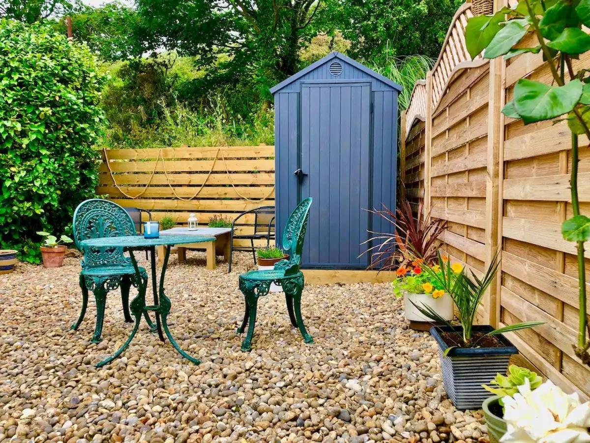 Knocker Cottage Is A 3 Bedroom Made Up Of 1 Double Bedroom And 2 Small Double Bedrooms In Small Village 10 Min To Beaches Camborne Zewnętrze zdjęcie